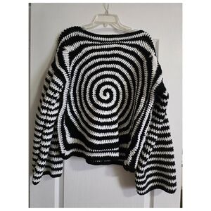 Monochrome Spiral Crochet Sweater: HANDMADE